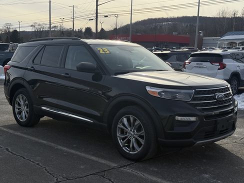 Certified 2023 Ford Explorer XLT w/ Equipment Group 202A image 1