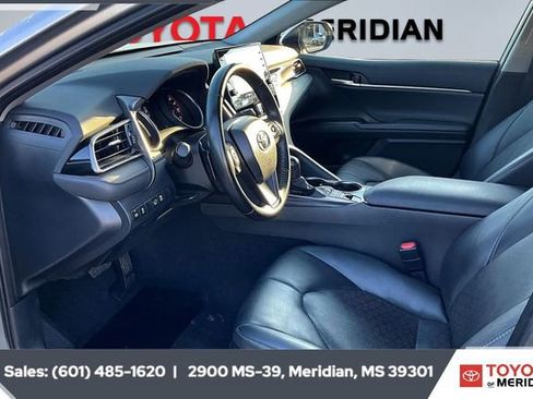 Used 2024 Toyota Camry XSE image 11