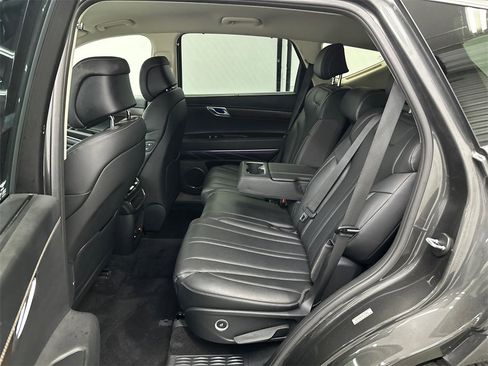 Used 2024 Genesis GV80 2.5T image 23