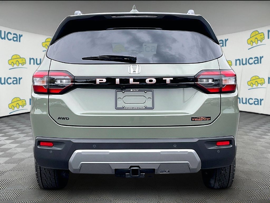 New 2026 Honda Pilot TrailSport image 6