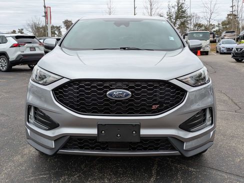 Used 2023 Ford Edge ST image 9