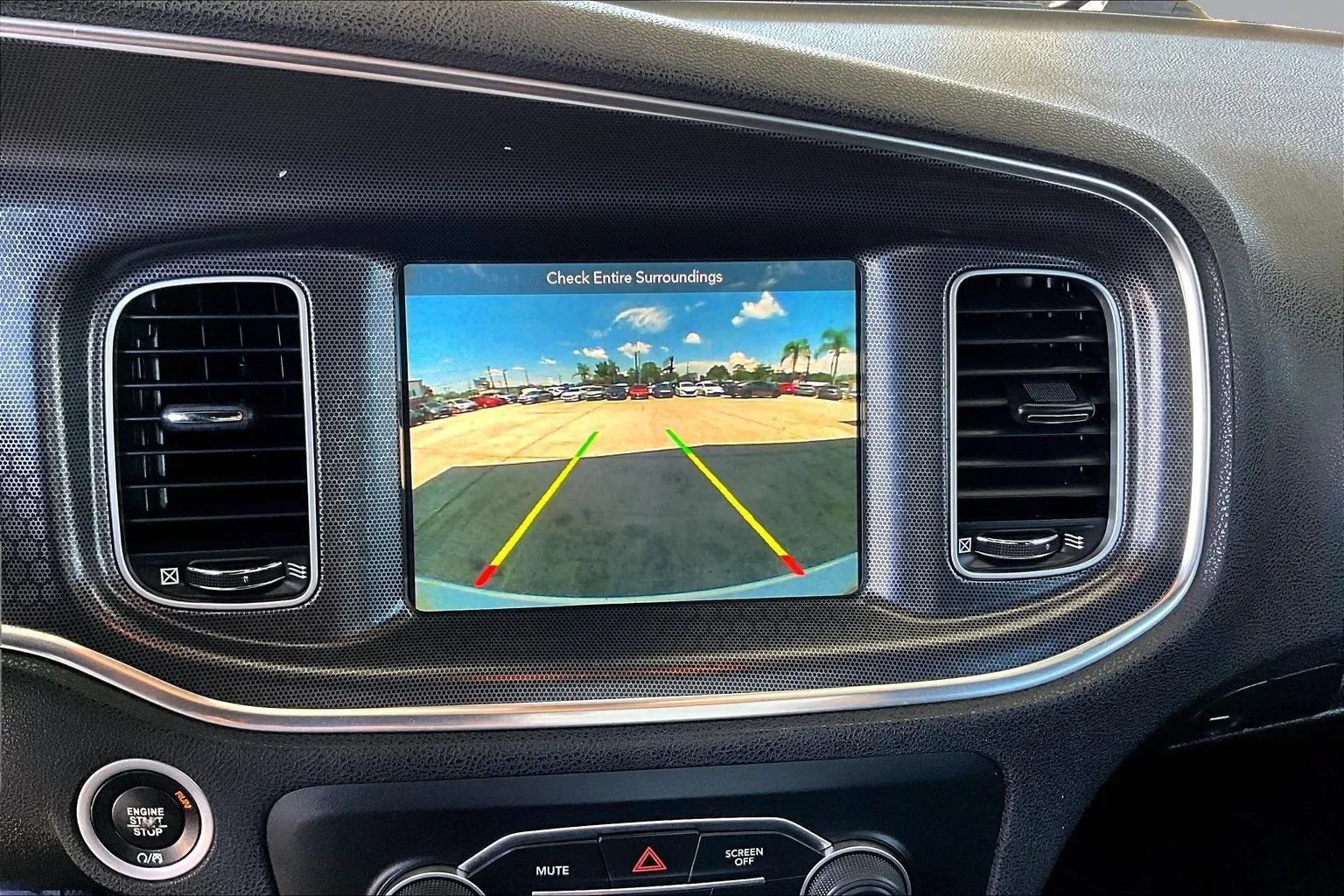 Used 2018 Dodge Charger SXT Plus w/ Navigation & Travel Group RWD image 13