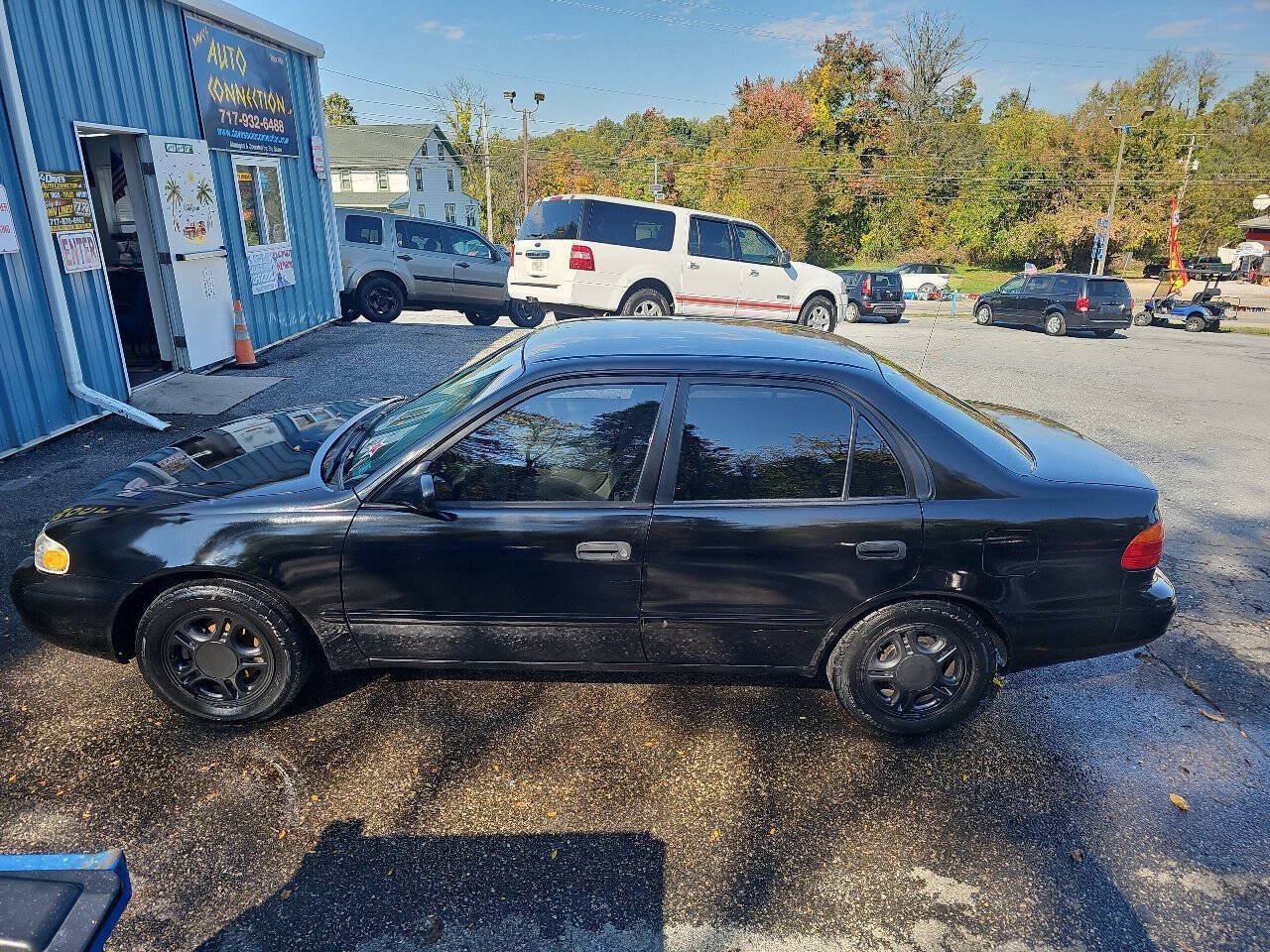 Used 2001 Chevrolet Prizm FWD image 9