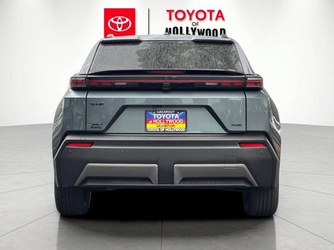 New 2026 Toyota C-HR AWD/4WD image 5