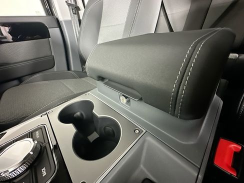 New 2026 INEOS Grenadier image 28