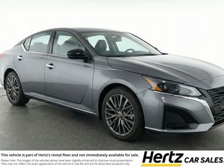 Used 2025 Nissan Altima 2.5 SV FWD video 1