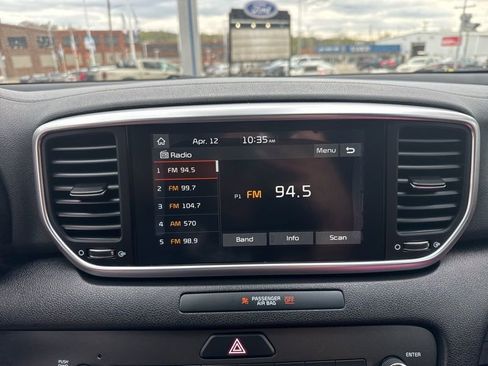 Used 2020 Kia Sportage S image 29