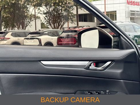 Used 2018 MAZDA CX-5 Touring w/ Preferred Equipment Package FWD image 5