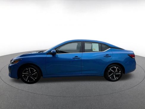 Used 2025 Nissan Sentra SV FWD image 7