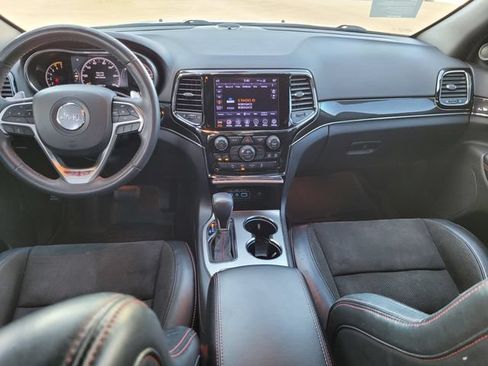 Certified 2019 Jeep Grand Cherokee Trailhawk AWD/4WD image 6