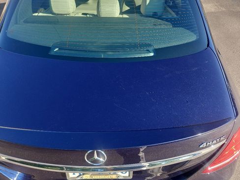 Used 2018 Mercedes-Benz E 300 4MATIC image 8