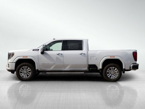 Used 2021 GMC Sierra 3500 Denali w/ Denali Ultimate Package AWD/4WD image 2