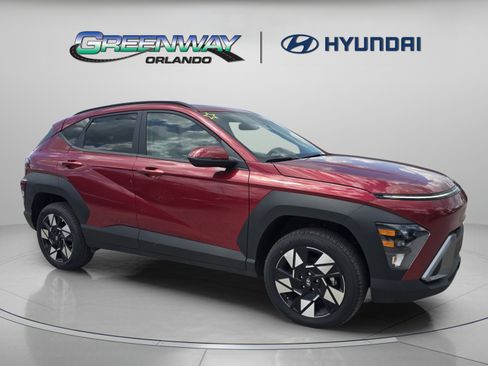 Used 2025 Hyundai Kona SEL AWD/4WD image 1