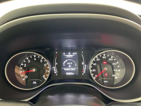 Used 2019 Jeep Compass Latitude AWD/4WD image 26