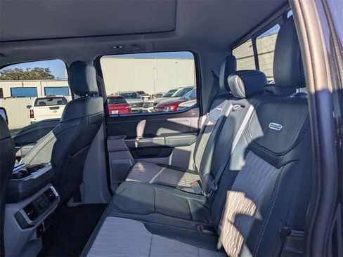 Used 2023 Ford F150 Limited image 10