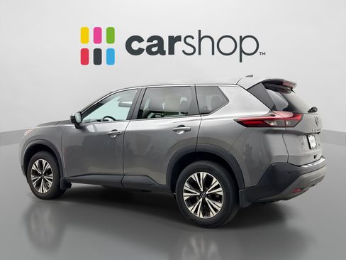 Used 2023 Nissan Rogue SV AWD/4WD image 3