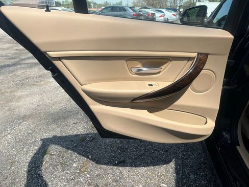 Used 2015 BMW 328i xDrive Sedan AWD/4WD image 12