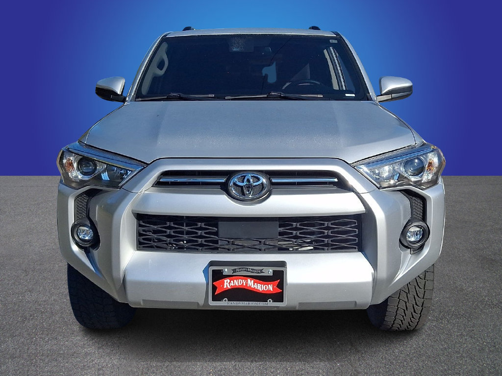 Used 2022 Toyota 4Runner SR5 AWD/4WD image 2