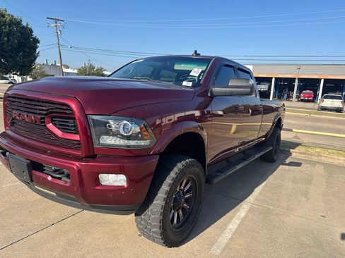 Used 2018 RAM 2500 Laramie AWD/4WD image 1