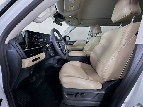 Certified 2026 INFINITI QX80 Pure w/ Cargo Package AWD/4WD image 26