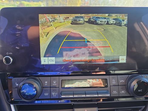 Used 2024 Toyota Grand Highlander XLE image 21