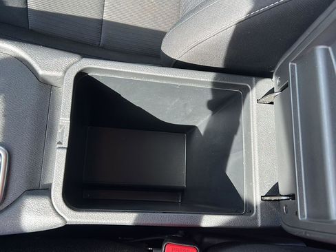 Used 2024 Nissan Sentra SV FWD image 15