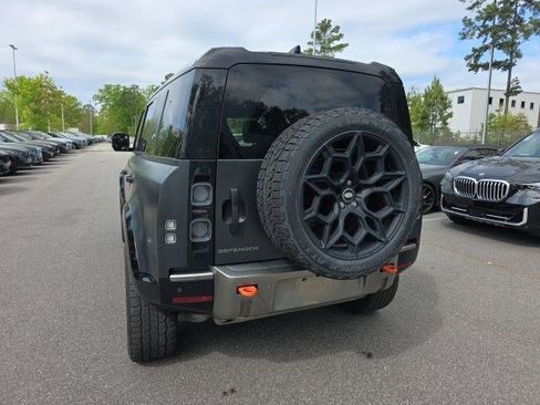 Used 2023 Land Rover Defender 110 X image 10