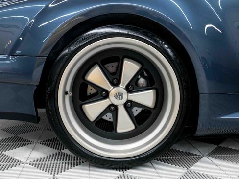 Used 1991 Porsche 911 Carrera image 42