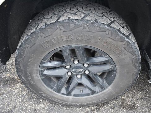 Used 2021 Chevrolet Silverado 1500 LT Trail Boss w/ Convenience Package II image 16