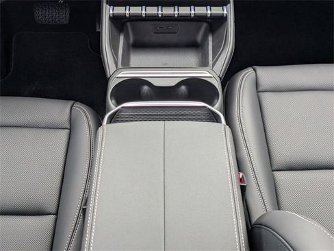 New 2026 GMC Terrain Elevation w/ Elevation Premium Package image 21