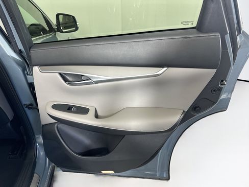 Used 2023 INFINITI QX50 Luxe AWD/4WD image 31