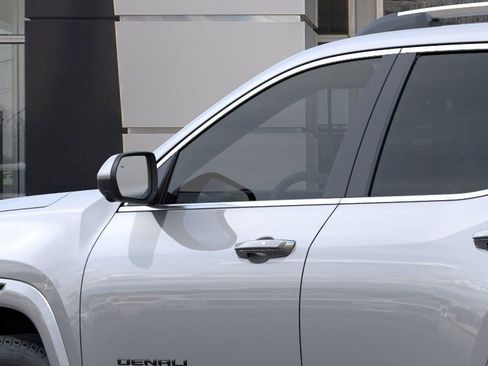 New 2026 GMC Terrain Denali w/ LPO, Black Badging Package image 26