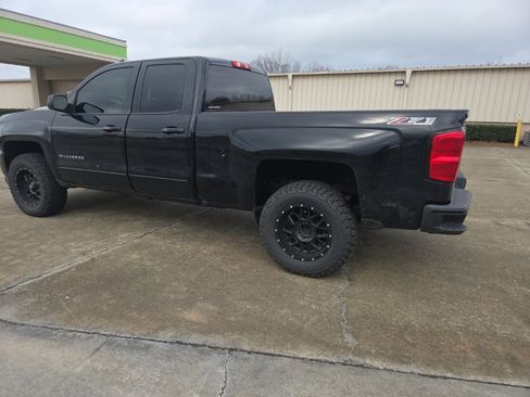 Used 2017 Chevrolet Silverado 1500 LT w/ All Star Edition image 6