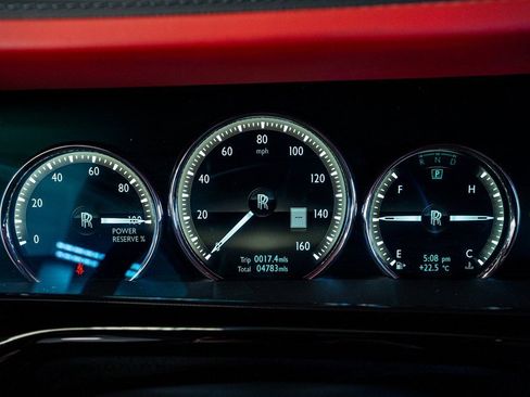 Used 2022 Rolls-Royce Phantom Sedan image 47