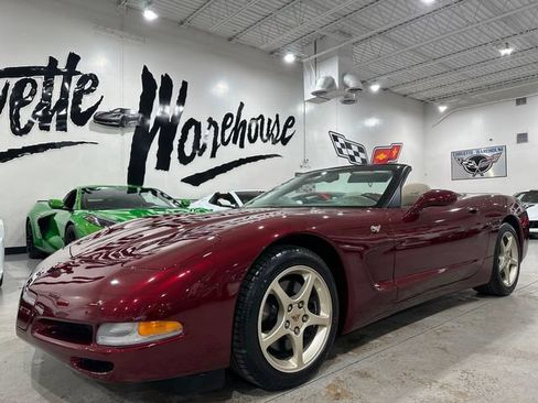 Used 2003 Chevrolet Corvette Convertible w/ Preferred Equipment Group1 RWD image 17