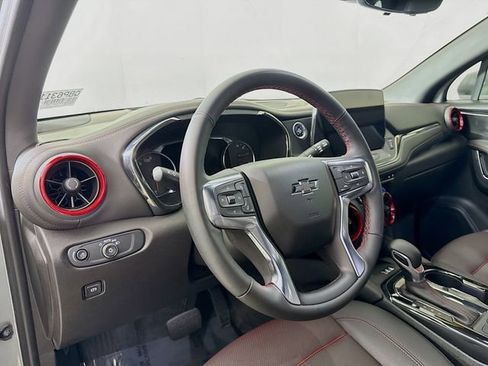 Used 2024 Chevrolet Blazer RS w/ Driver Confidence II Package FWD image 12