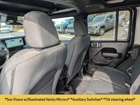 Used 2024 Jeep Wrangler Unlimited Sport AWD/4WD image 21