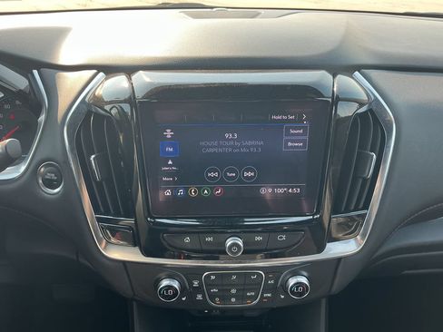 Used 2023 Chevrolet Traverse RS w/ LPO, Floor Liner Package AWD/4WD image 21