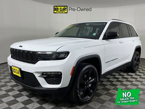 Used 2024 Jeep Grand Cherokee Limited w/ Black Appearance Package image 1