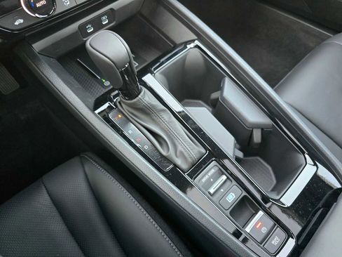 New 2025 Honda Accord EX-L image 38