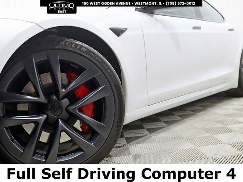 Used 2023 Tesla Model S Plaid image 4