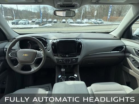 Used 2018 Chevrolet Traverse LT w/ LPO, Floor Liner Package image 13