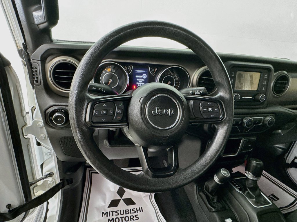 Used 2018 Jeep Wrangler Unlimited Sport AWD/4WD image 12