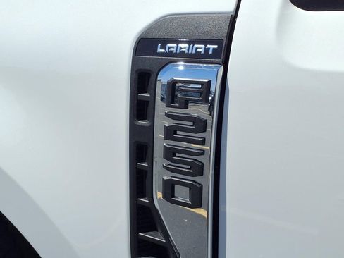 Used 2024 Ford F250 Lariat w/ Chrome Package AWD/4WD image 30