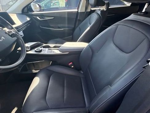 Certified 2024 Kia EV6 Wind RWD image 12