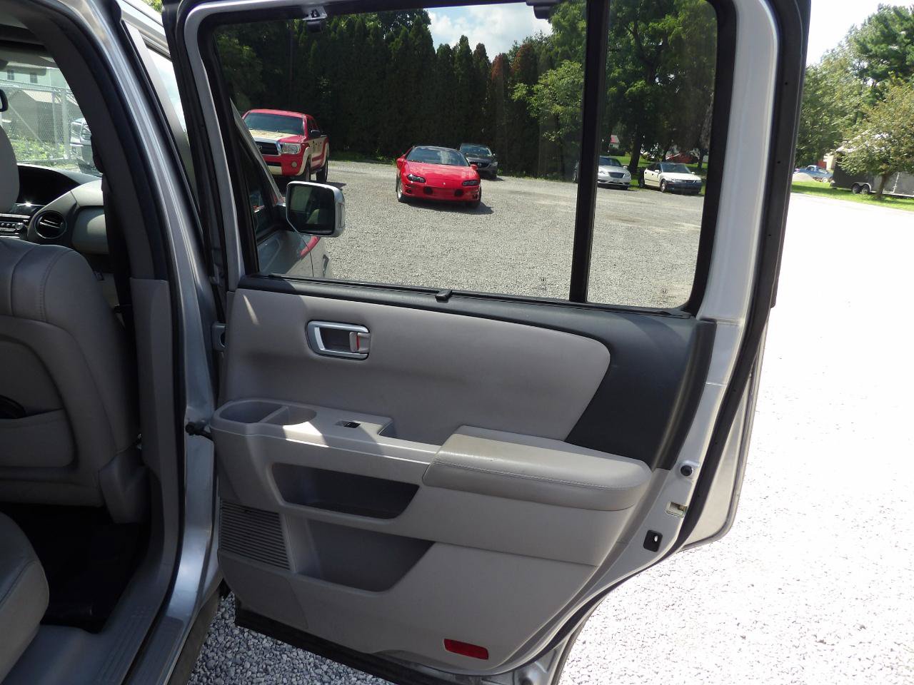 Used 2013 Honda Pilot Touring image 11