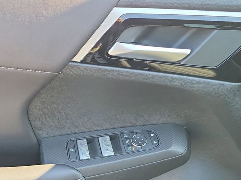 New 2026 Mitsubishi Outlander SE image 22