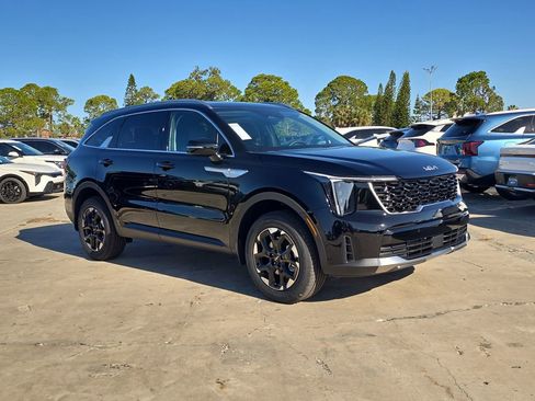 New 2026 Kia Sorento S AWD/4WD image 2