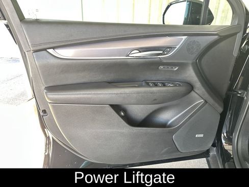 Used 2018 Cadillac XT5 Premium Luxury image 7