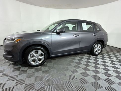 Used 2025 Honda HR-V LX image 18